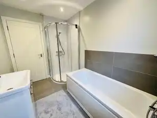 19 Park ViewImage 17