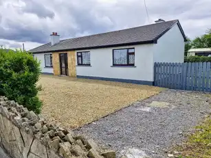 Image 1 for Tullan Strand Road