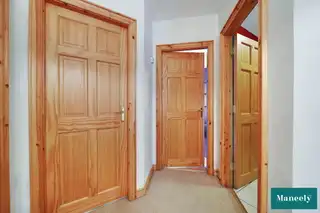 60 The SpiresImage 34