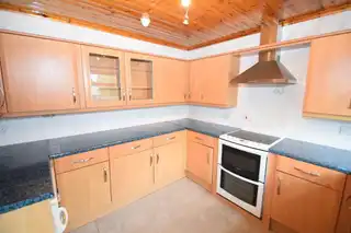 2 Suffolk HeightsImage 14