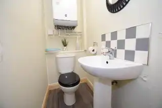 10 Summerhill GardensImage 11