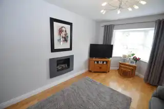 23 Mount Eagles CrescentImage 8