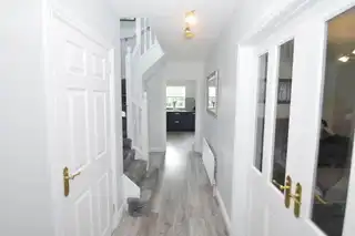 23 Mount Eagles CrescentImage 6