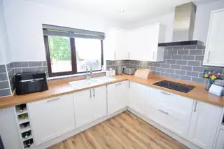 92 Upper Malone ParkImage 7