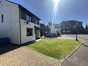 92 Upper Malone ParkImage 2
