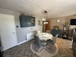 20 Glenwood DriveImage 11