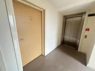 Apt 11 Odessa StreetImage 3