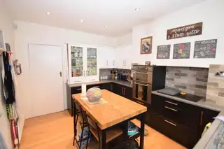 97 Andersonstown RoadImage 17