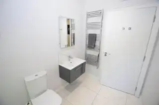 Apt 2 DunmurryImage 22