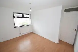 24 Gardenmore RoadImage 15
