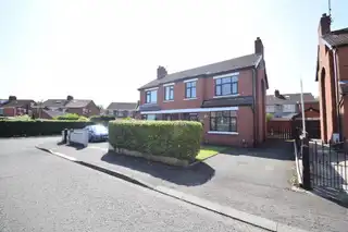 Image 1 for 4 Ashton Avenue