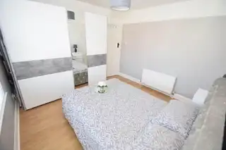 4 Ashton AvenueImage 20