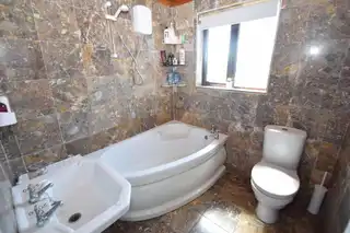 4 Ashton AvenueImage 21