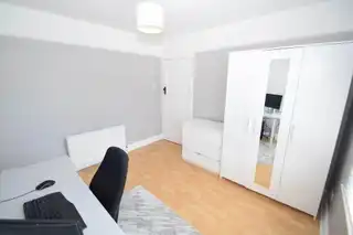4 Ashton AvenueImage 24