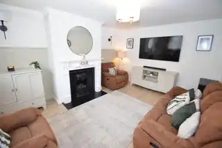 5 Whitewell MewsImage 4