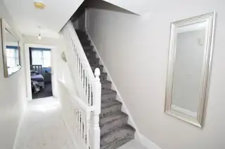1B Fruithill ParkImage 13