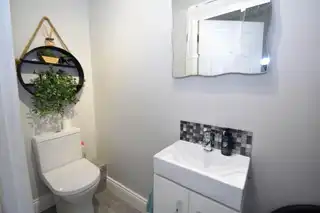 1B Fruithill ParkImage 12