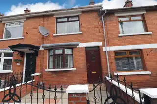 37 Beechmount CrescentImage 2