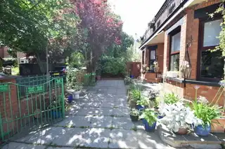 20 Knutsford DriveImage 2