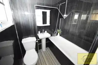 8C Carrigart AvenueImage 15