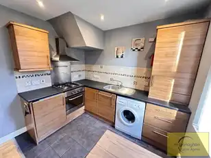 Apt 2 6 Glandore AvenueImage 6
