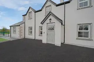 4 Clonmore ManorImage 5
