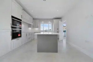 8 Clonmore ManorImage 19
