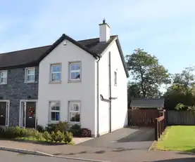 10 Annaghmore MeadowsImage 1