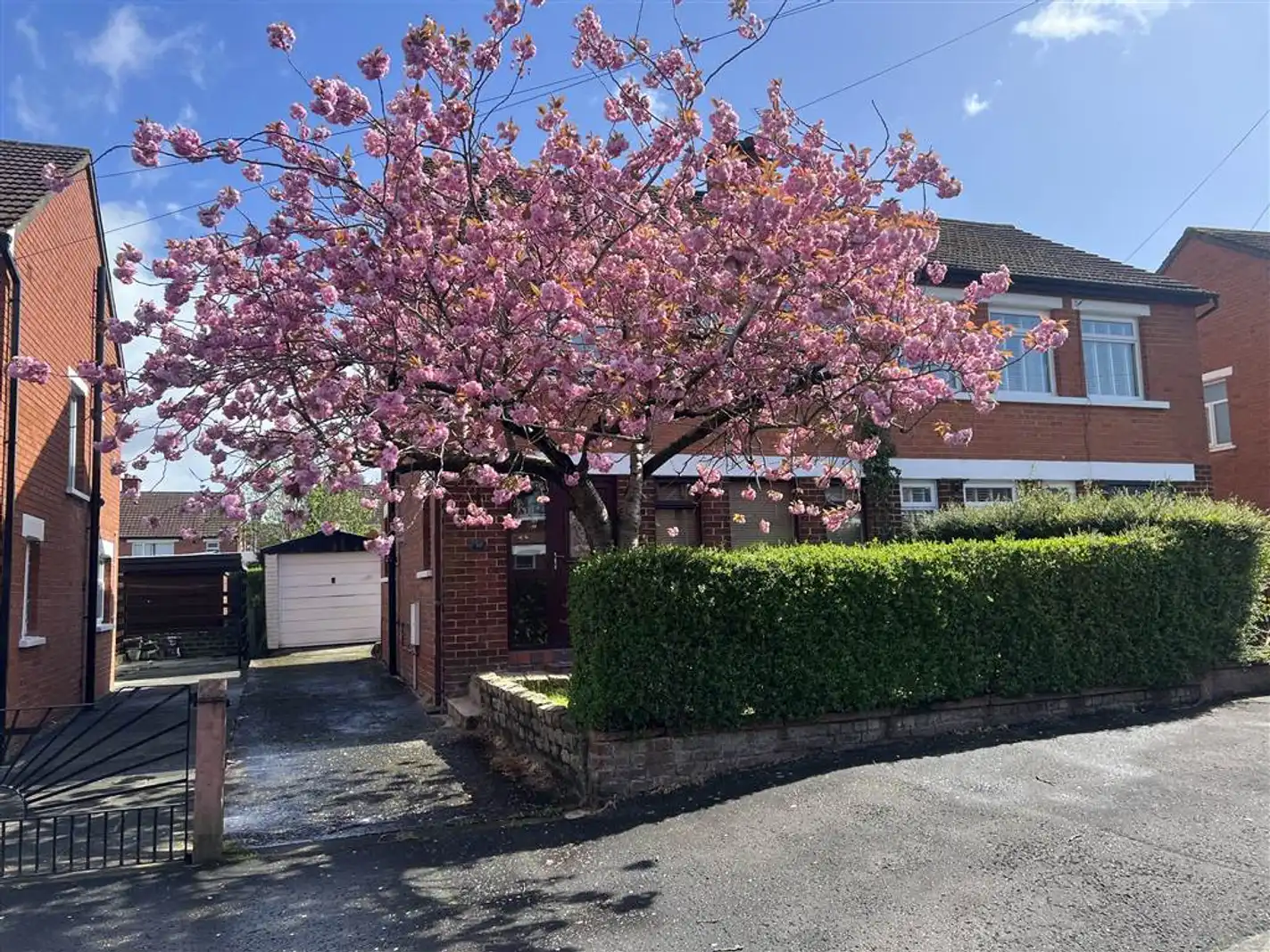 10 Merok Gardens, Belfast