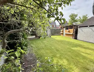37 Hillsborough DriveImage 15