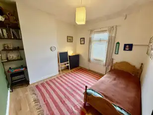 238 Ravenhill AvenueImage 14