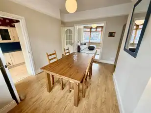 238 Ravenhill AvenueImage 5