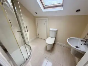 31 Lichfield AvenueImage 11