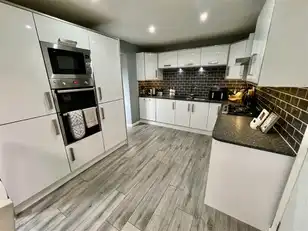 18 Montgomery ChaseImage 3