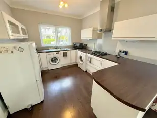 12 Orangefield CrescentImage 7