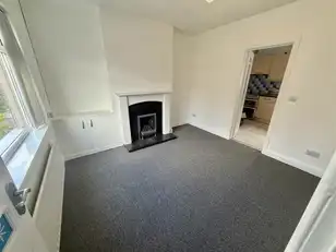 43 Dunraven ParadeImage 3