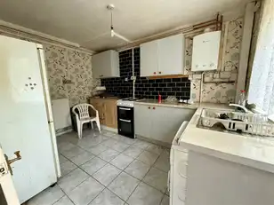 16 Kansas Avenue FlatsImage 6