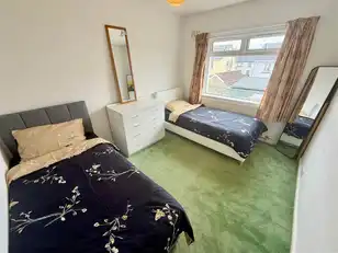 28 Downshire Park CentralImage 8