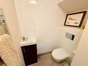 39 Mayfair AvenueImage 10