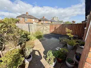 39 Mayfair AvenueImage 16