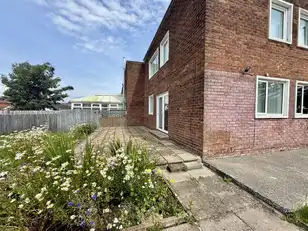 12 Lissan CloseImage 17