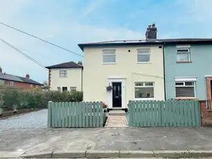 2 Chesham DriveImage 2