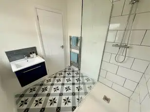 2 Chesham DriveImage 15