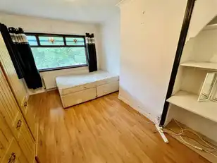 4 Cregagh Park EastImage 9