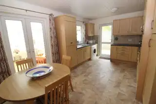 86 Old Manse RoadImage 5