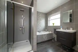 9 Swanston GardensImage 24