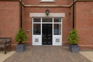 10 FoxburyImage 3
