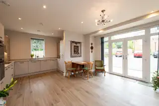 10 FoxburyImage 11