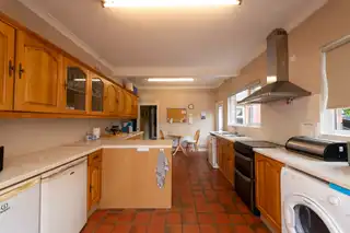 16 Downview AvenueImage 8