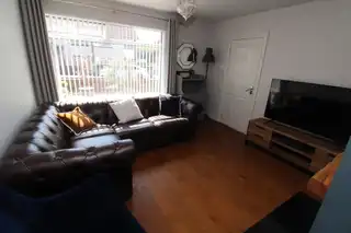 32 Lisbane DriveImage 3